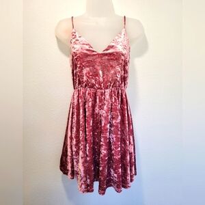 NWT Women's Romeo & Juliet Couture Crushed Velvet Fit & Flare Dress Sz Medium